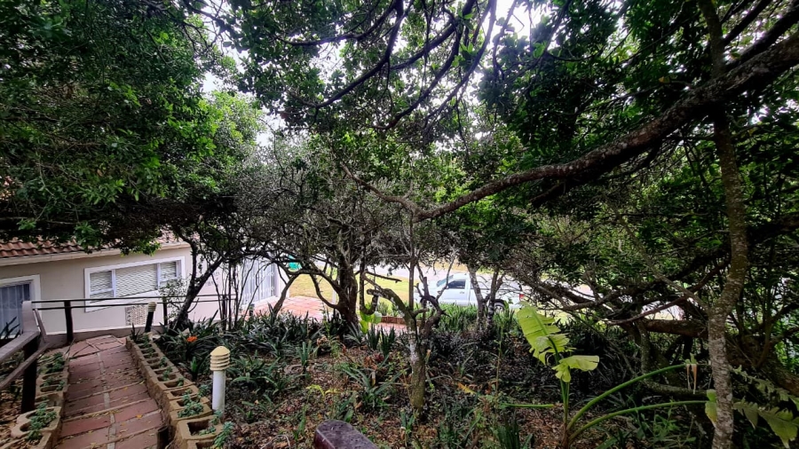 5 Bedroom Property for Sale in Kenton On Sea Eastern Cape